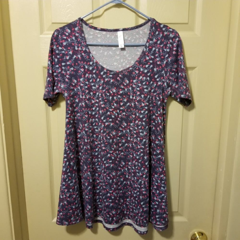 🌻Lularoe Floral Purple Blue & Pink Perfect Tee Size XXS Gently Used Condition